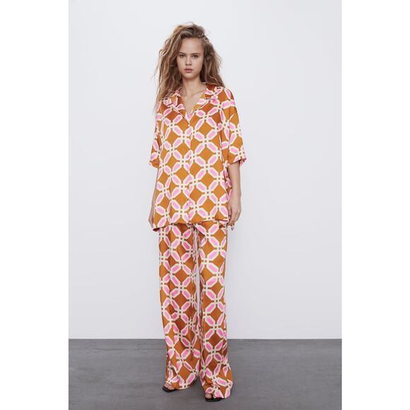 ZARA NEW WOMAN HIGH-WAIST FLOWY PRINTED PANT ORANGE Size Large wide leg - Picture 1 of 8